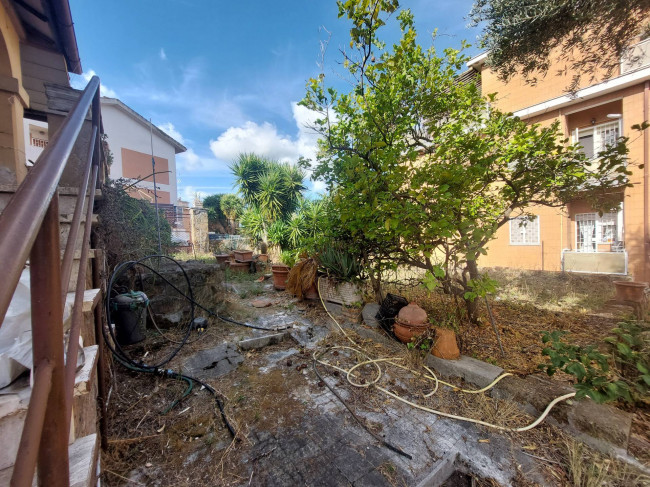 Villetta bifamiliare in vendita a Roma