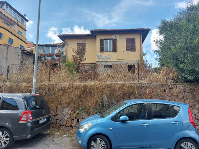 Villetta bifamiliare in vendita a Roma