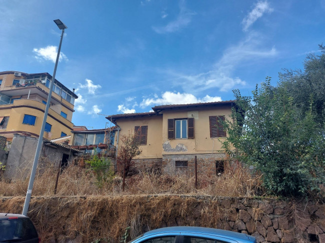 Villetta bifamiliare in vendita a Roma