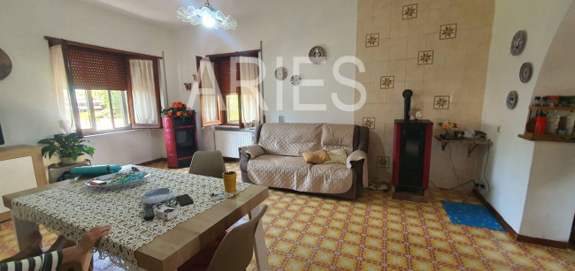 Villa in vendita a Fiumicino