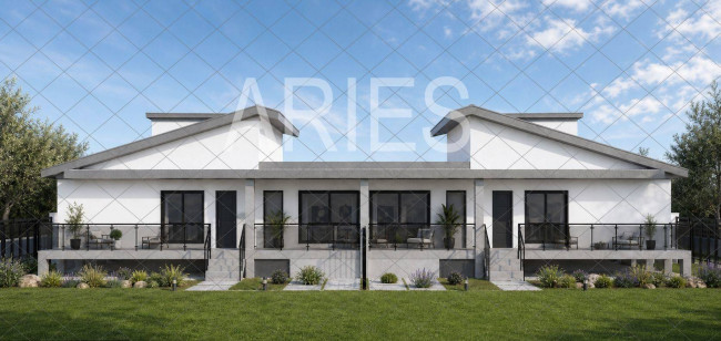 VILLA QUADRIFAMILIARE in vendita a Fiumicino