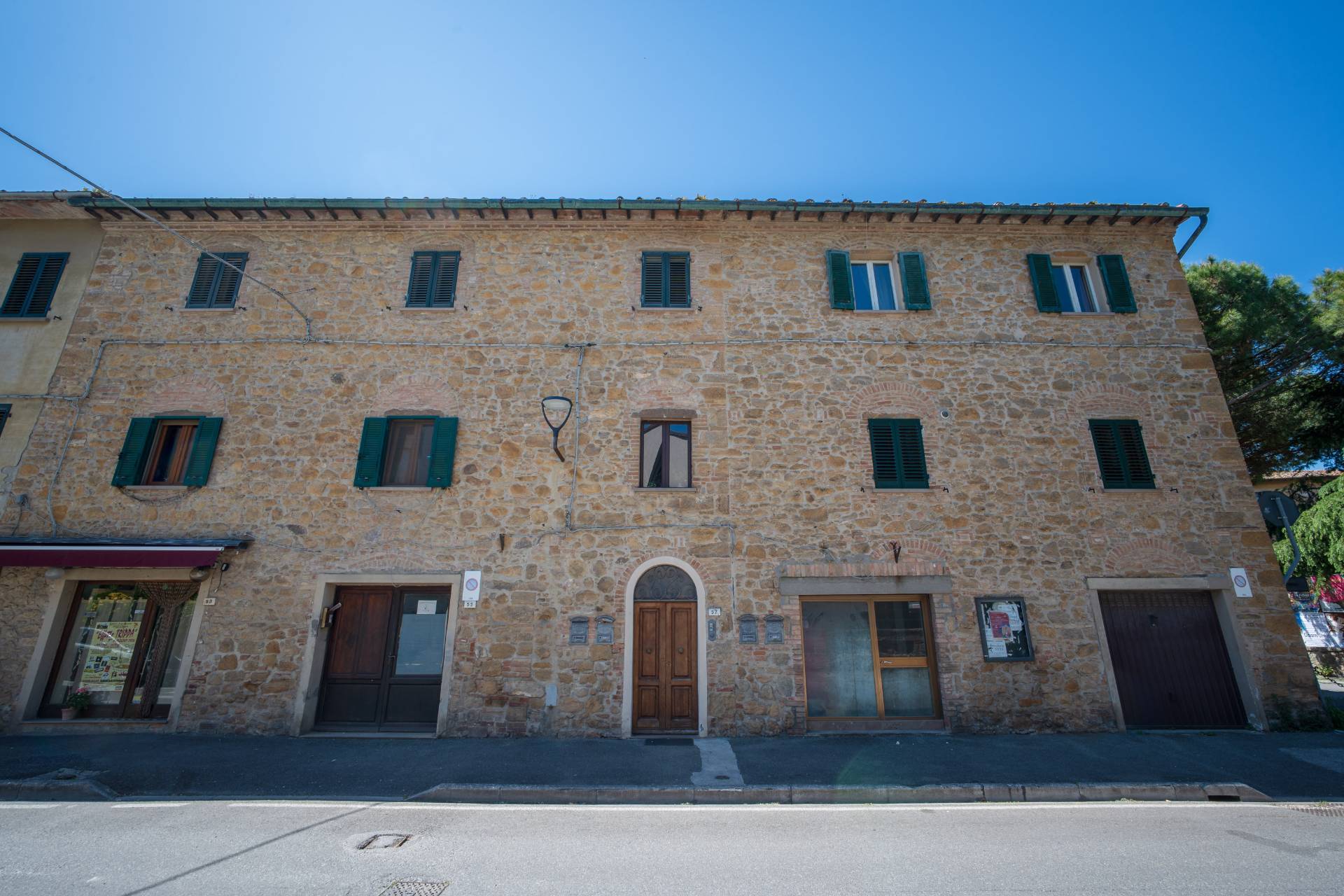 Appartamento in Vendita a Volterra