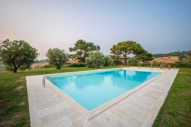 Appartamento in Vendita a Volterra