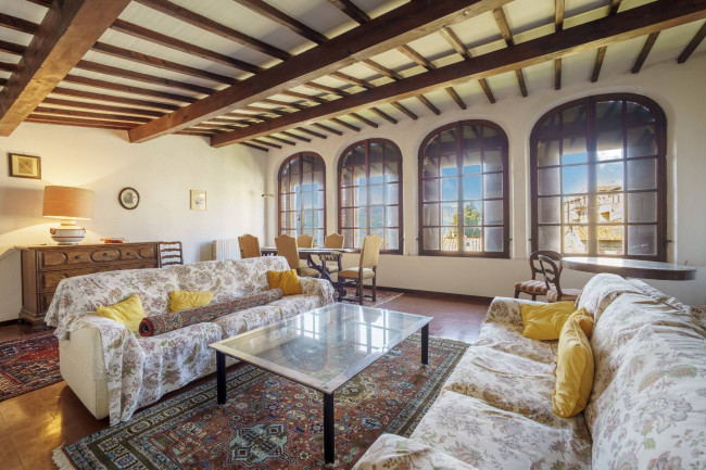 Appartamento in Vendita a San Gimignano