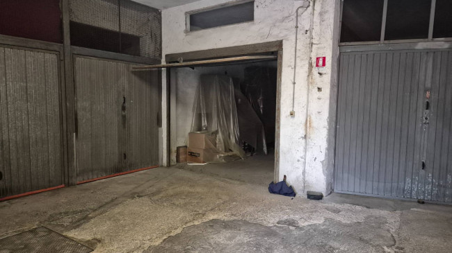 Garage/Box/Posto auto in vendita a Roma (RM)