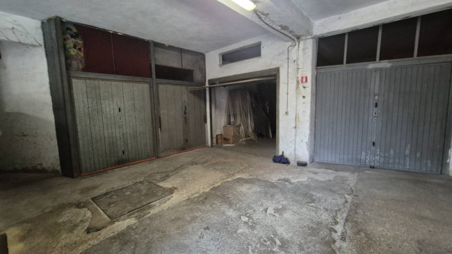 Garage/Box/Posto auto in vendita a Roma (RM)