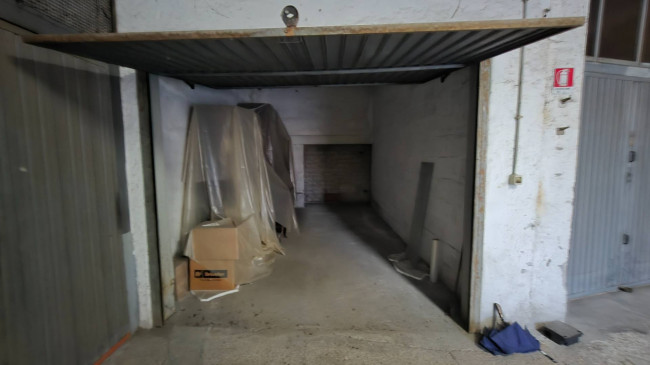 Garage/Box/Posto auto in vendita a Roma (RM)