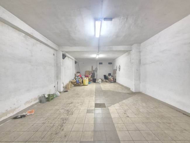 Garage/Box/Posto auto in vendita a Roma (RM)