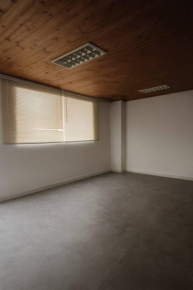 Locale commerciale in vendita a Roma