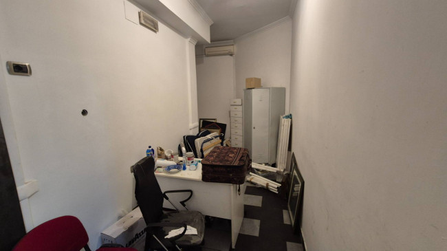 Locale commerciale in vendita a Roma