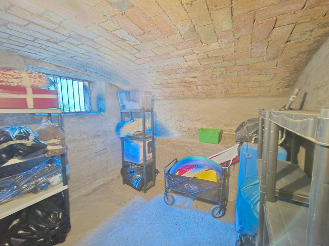 Box o garage in vendita a Roma