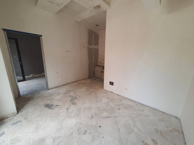 Locale commerciale in affitto a Roma