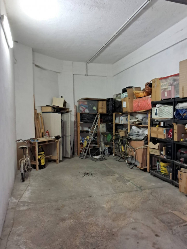 Box o garage in vendita a Roma