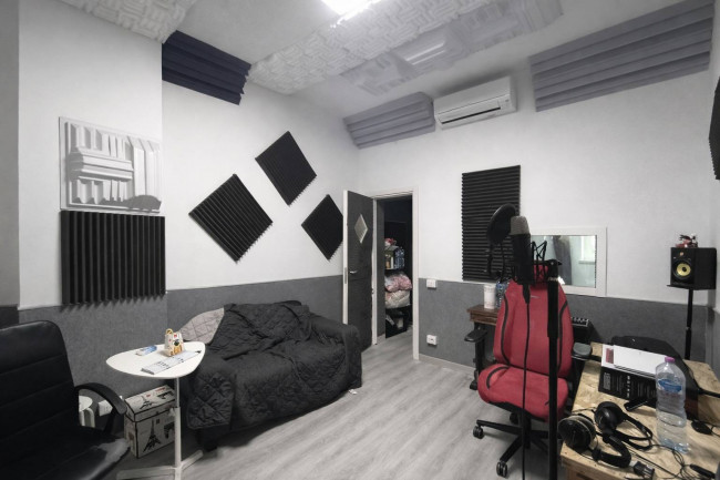 Locale commerciale in vendita a Roma