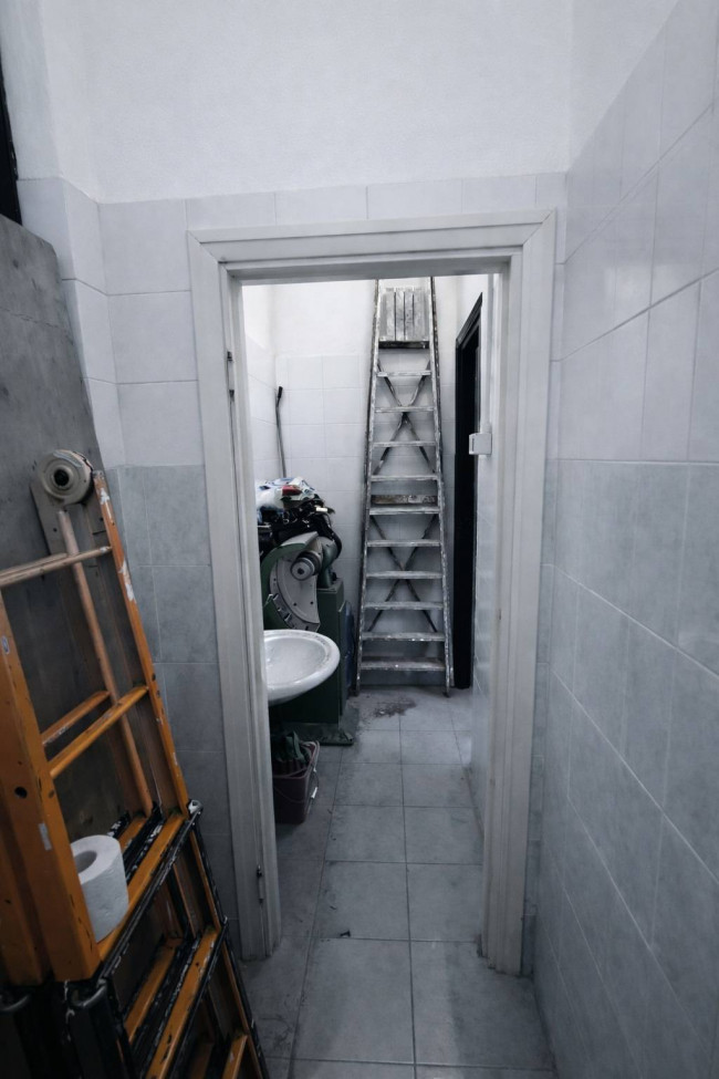 Locale commerciale in vendita a Roma