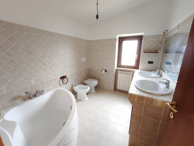 Appartamento in vendita a Agosta