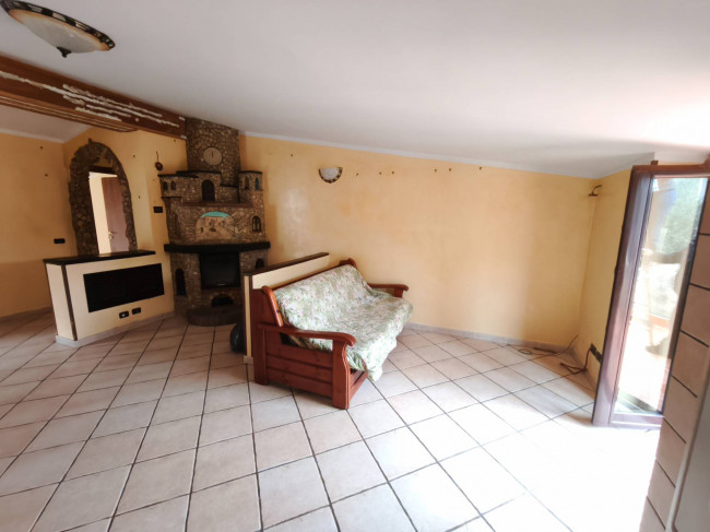 Appartamento in vendita a Agosta