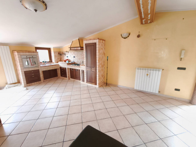 Appartamento in vendita a Agosta