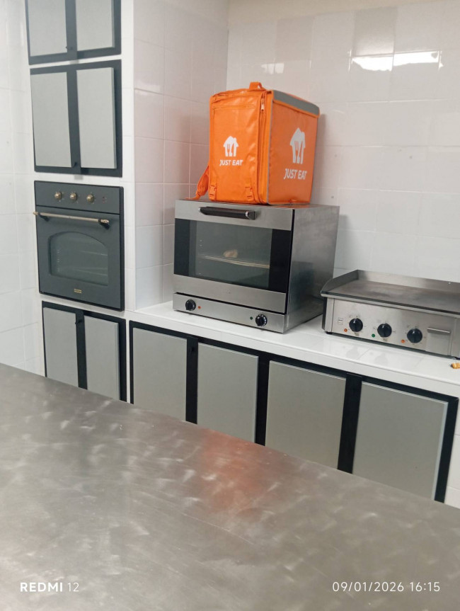 Locale commerciale in vendita a Roma