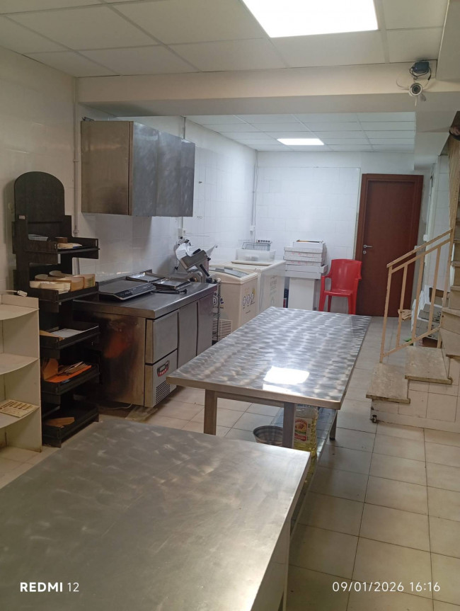 Locale commerciale in vendita a Roma