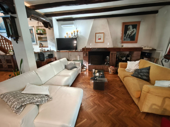 Villa in vendita a Cisterna di Latina