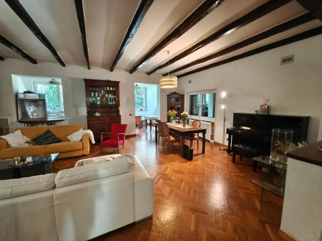 Villa in vendita a Cisterna di Latina