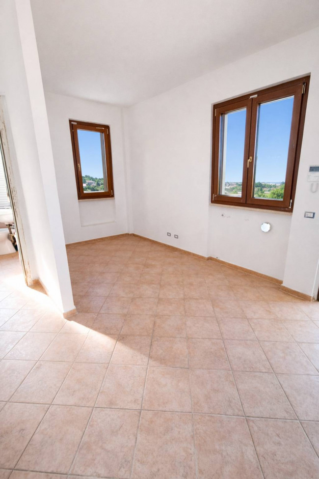 casa indipendente in vendita a Nettuno