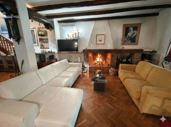 Villa in vendita a Cisterna di Latina