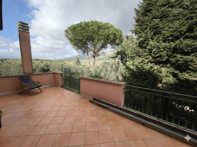 Villa in vendita a Cisterna di Latina