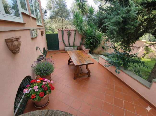 Villa in vendita a Cisterna di Latina