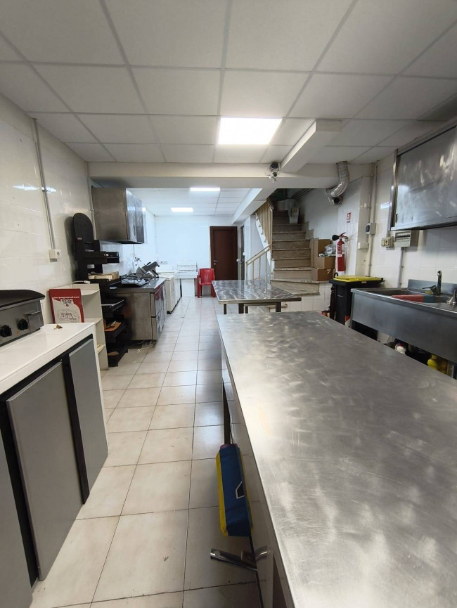 Locale commerciale in vendita a Roma