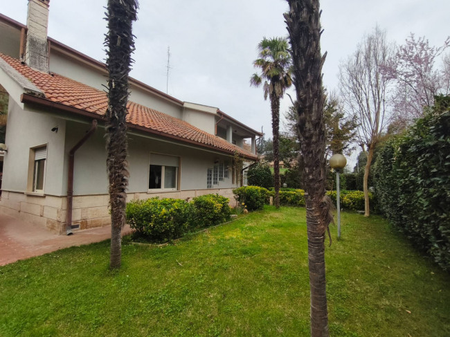 Villa in vendita a Tivoli