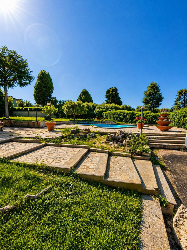 Villa in vendita a Frascati