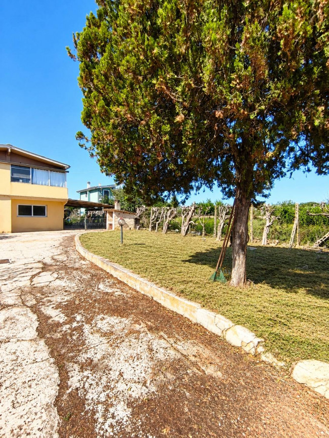 casa indipendente in vendita a Roma