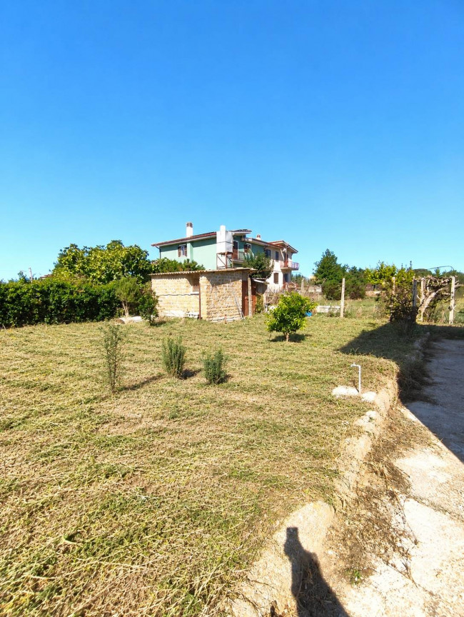 casa indipendente in vendita a Roma