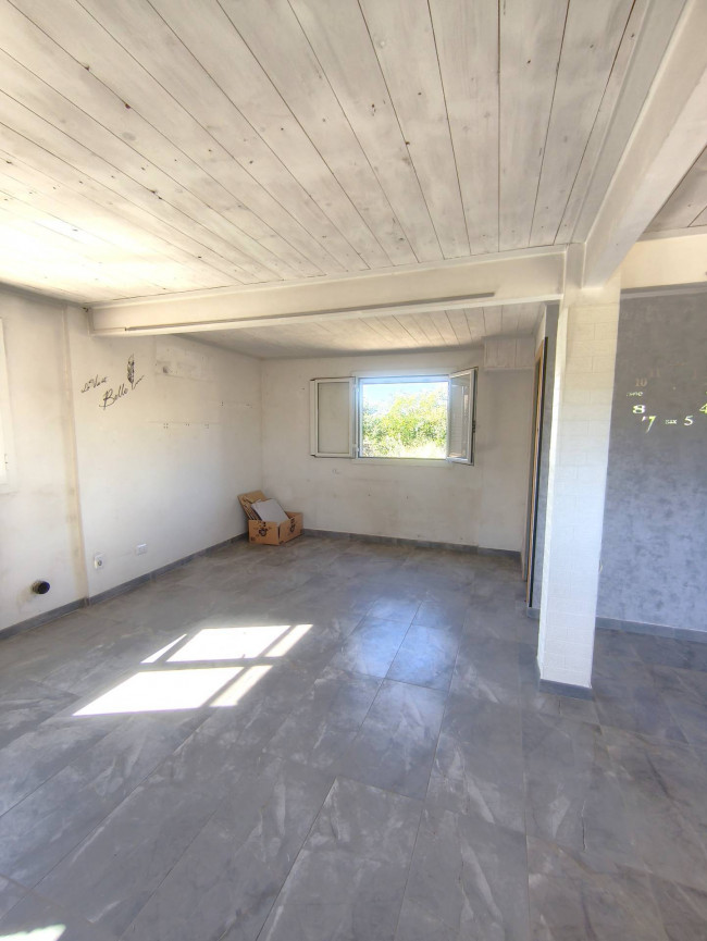 casa indipendente in vendita a Roma