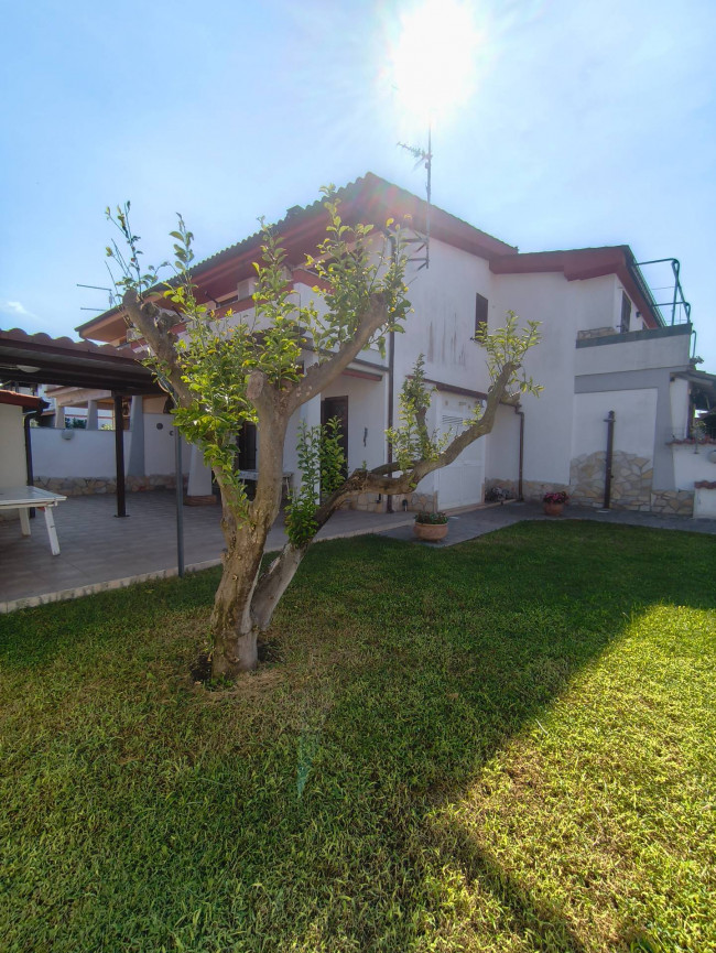 Villette a schiera in vendita a Anzio