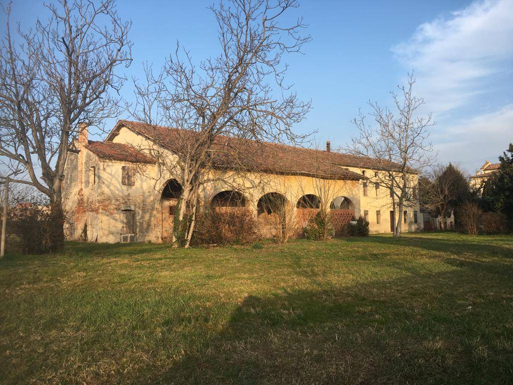 Rustico in vendita a Padova