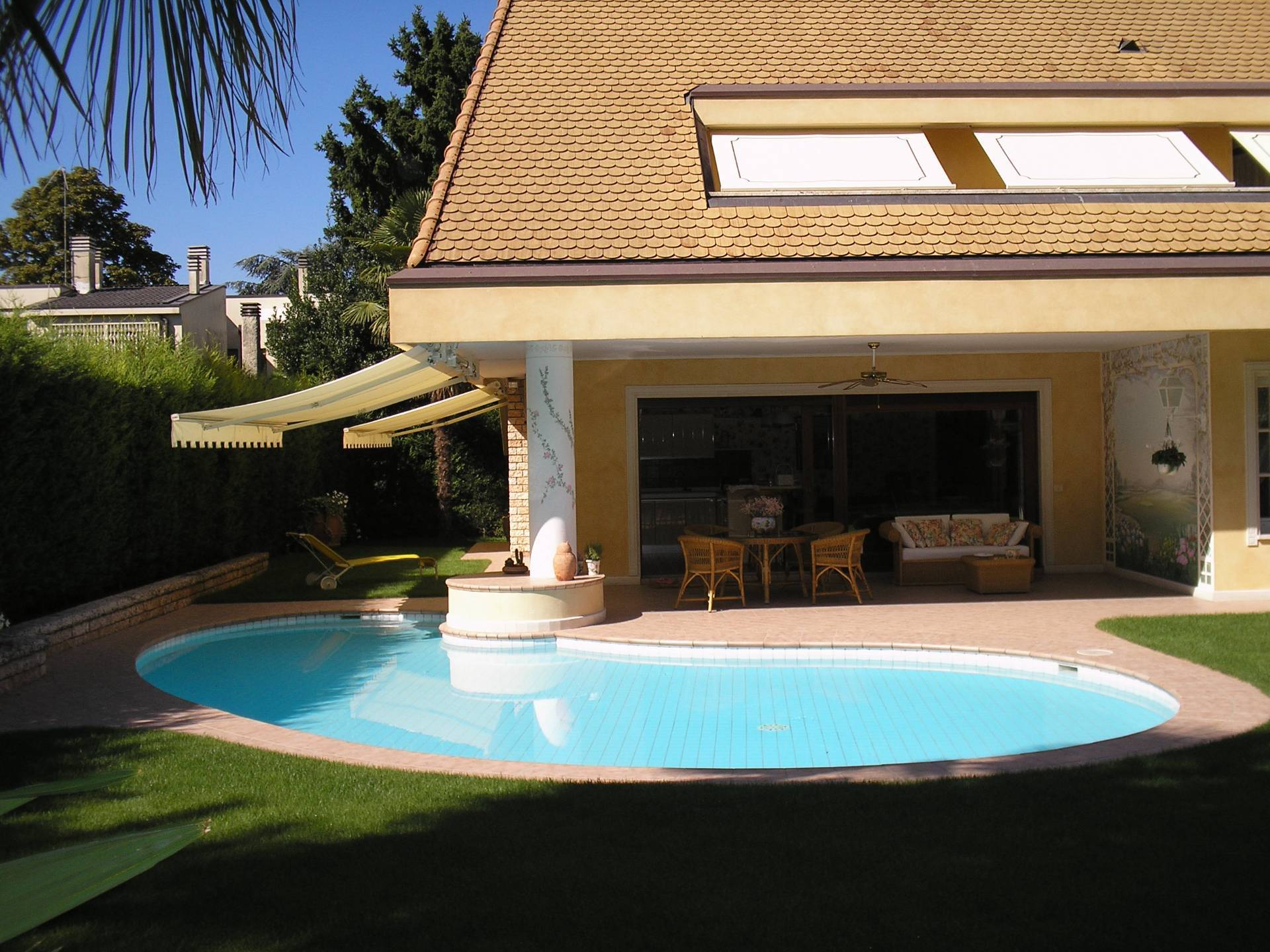Villa in vendita a Selvazzano Dentro