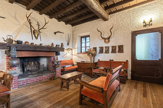 fabbricato in vendita a Castano Primo