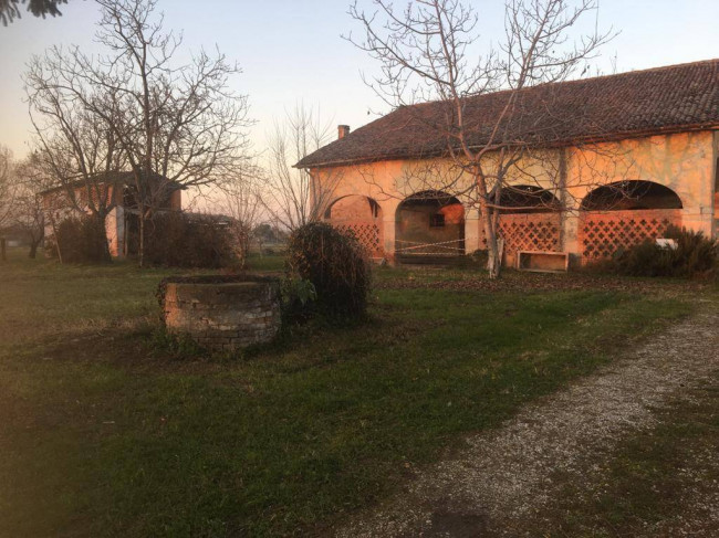 Rustico in vendita a Padova