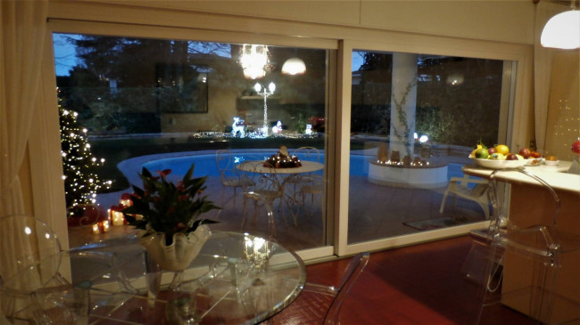 Villa in vendita a Selvazzano Dentro