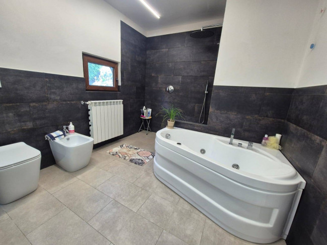 Villa in vendita a Subbiano