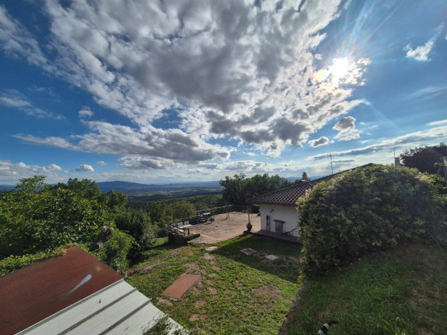 Villa in vendita a Subbiano