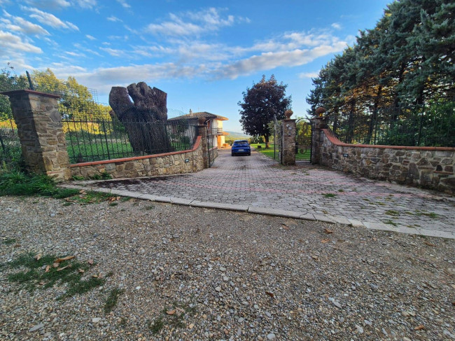 Villa in vendita a Subbiano