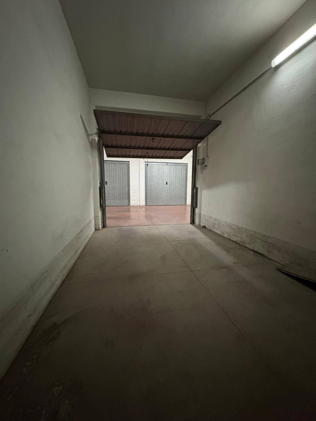 Box o garage in vendita a Taranto