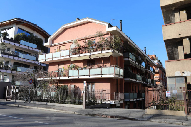 Appartamento in vendita a Monza