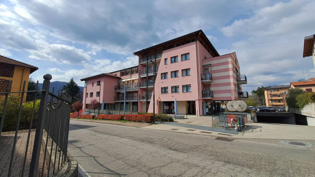 Appartamento in vendita a Calolziocorte