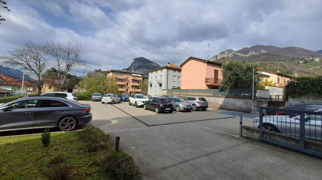 Appartamento in vendita a Calolziocorte
