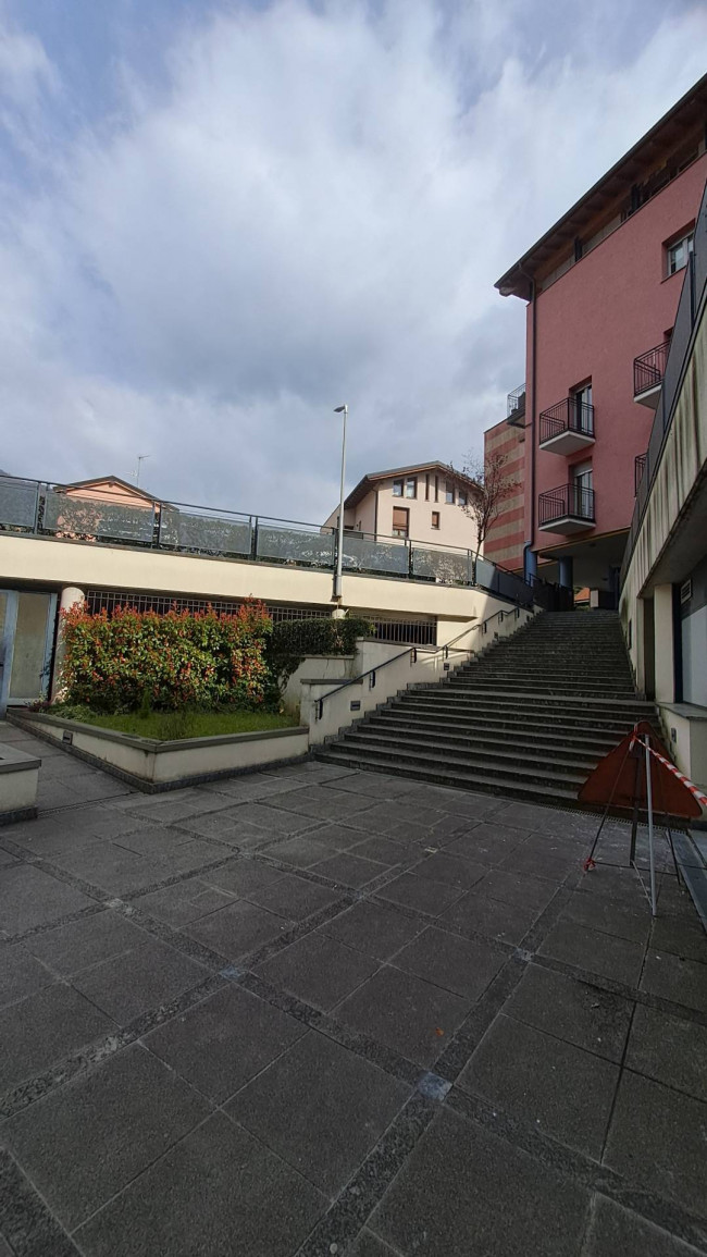 Appartamento in vendita a Calolziocorte
